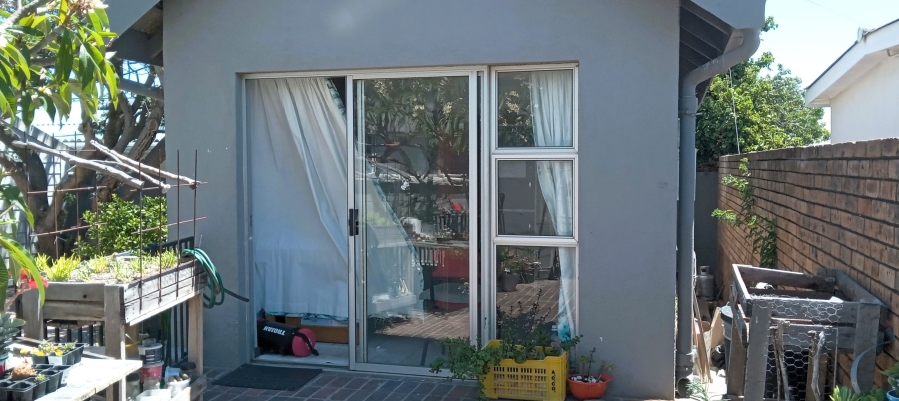 To Let 1 Bedroom Property for Rent in Strand North Western Cape